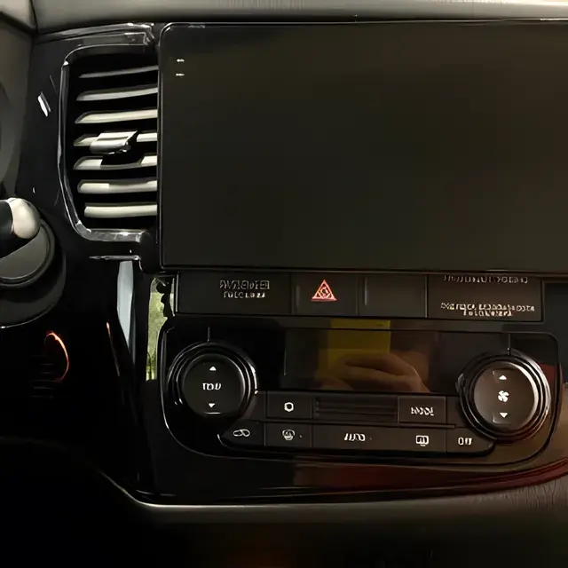 Mitsubishi Outlander, мультимедиа, камера